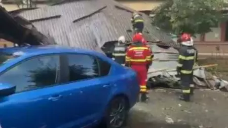 Furia naturii a făcut ravagii